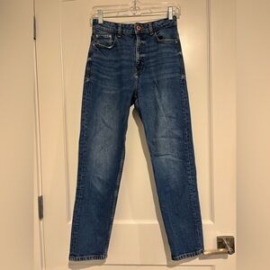 Zara Women’s Mom Blue Jeans